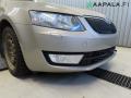 puskuri etu 5E0 807 217 A Skoda Octavia III 1.6 TDi Farm