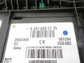 antennivahvistin / antenni A 251 820 21 75, A 164 820 24 75, A 251 820 11 75 Mercedes-Benz ML (W164) 320 CDi