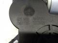 lasinnostimen moottori oikea etuovi G22C5858X Mazda 3 1.6 4D Hatchback -06