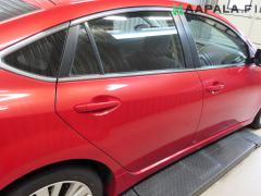 Kuva 1: oikea takaovi, Mazda 6 (GH) 1.8i 16V 5 HB