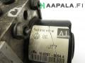 Kuva 2: abs hydraulikoneisto, Volkswagen Golf V 1.6i 8V 3 HB