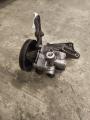 ohjaustehostin pumppu  BMW 3 E30 83-91