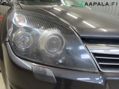 Kuva 1: ajovalo oikea, Opel Astra H 1.7 CDTi Farm