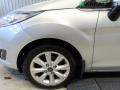 lokasuoja etu  vasen 1777181 Ford Fiesta 1.0i EcoBoost 5/HB 