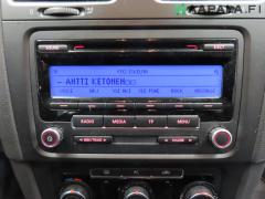 Kuva 1: radio, Volkswagen Golf VI 1.2 TSI 5 HB