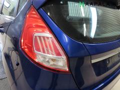 Kuva 1: takavalo vasen, Ford Fiesta 1.0i 5 HB