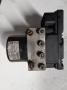 Kuva 2: abs hydraulikoneisto, Volvo S60 01-04