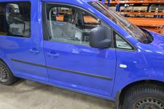 Kuva 1: oikea etuovi, VOLKSWAGEN CADDY (III) 1.9