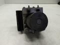 Kuva 3: abs hydraulikoneisto, Subaru Legacy 2.0 D AWD STW -08