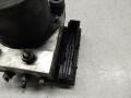 Kuva 4: abs hydraulikoneisto, Subaru Legacy 2.0 D AWD STW -08