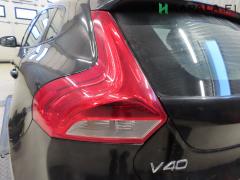 Kuva 1: takavalo vasen, Volvo V40 1.6 D2