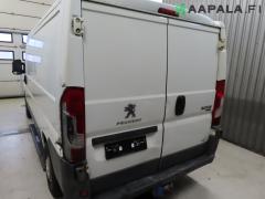 Kuva 1: perovi vasen (van), Peugeot Boxer II 2.2 HDi 110