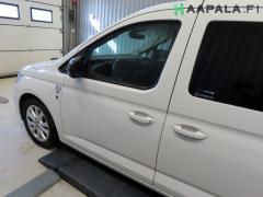 Kuva 1: ovilasi etu vasen, Volkswagen Caddy V Maxi 2.0 TDi