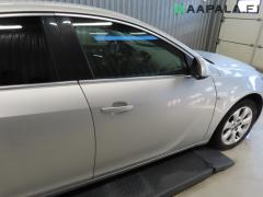 Kuva 1: oikea etuovi, Opel Insignia A 2.0 CDTi 5 HB