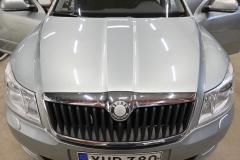 Kuva 1: konepelti, Skoda Octavia 2009 II 1.4L