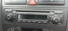 Kuva 1: radio, Audi A3 2004