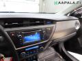 kojelauta  Toyota Auris 1.6i Valvematic Farm 