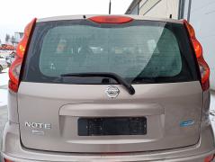 Kuva 1: takaluukku, Nissan Note 1.4