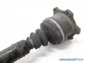 vetoakseli etu oikea  Volkswagen Passat SYNCRO 2.3-3B-4X4/270  sedan -99