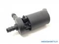 tuulilasin pesimen pumppu. UUSI!  Toyota Hilux  97-04
