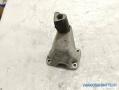 vaihdelaatikon kiinnike vasen  Volkswagen Passat SYNCRO 2.3-3B-4X4/270  sedan -99
