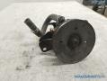 ohjaustehostin pumppu  Nissan King Cab 2,5TD  4X4 -00