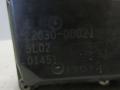 ilmaläppäkotelo 220300D021 Toyota Corolla Verso 1.6 81 kW