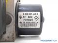 ABS-yksikkö 8200007442B, 10.0960-1404.3, 10.0206-0001.4, P5IT2AAY1 Renault Laguna 1.8 16V farm. -01 
