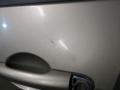 vasen etuovi  Nissan Primera liftback
