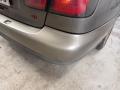takapuskuri  Nissan Primera 1.8 HB-00