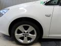 lokasuoja etu  vasen Opel Astra J 1.4i Turbo 5/HB