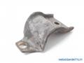 etukallistuksenvakaajan kiinnike 48824-05020 Toyota Avensis 2,2 D-4D  farmari -06 