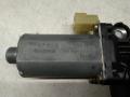 lasinnostimen moottori oikea etuovi 67-62-8362064.0 BMW 318i E46 4D -05 sedan