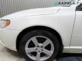 lokasuoja etu  vasen Volvo V70 III 2.0 D3
