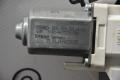 lasinnostimen moottori vasen etu 8K0959801A Skoda Superb 2.0TDI dsg 4x4 farm.