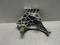 moottorin kiinnike 03G 199 207 G Audi A3 Sportback 1.9 TDI 77 kW