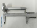 Alatukivarren säätöpultti. Uusi! 48190-35020, 48190-35010 Toyota Hilux