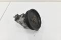 ohjaustehostin pumppu  BMW 5-sarja E61 LCI 2009 525d 3.0 diesel (Farmari)