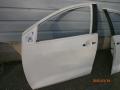 vasen etuovi  Toyota Yaris 1.5 Hybrid