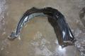 lokasuoja sis etu vasen Toyota Yaris 1.3i aut. 5d