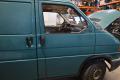 oikea etuovi Volkswagen Transporter 2.5 2wd