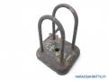 takaiskunvaimentimen kiinnike 5505401G00, 5524715G00, 55247G7100, 089116421A Nissan King Cab 2,5D 2WD -88 