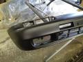 puskuri etu B48250031 Mazda 323 87-94