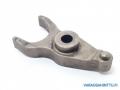 suuttimen kiinnityshaarukka 23695-30010, 90105-08374 Toyota Landcruiser 3.0D-4D 4WD 5D J120  -06