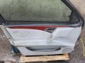 vasen etuovi  A 210 720 01 09 Mercedes-Benz E 200cdi sedan