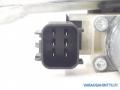 lasinnostin vasen taka moottorilla  Ford Focus