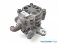 ohjaustehostimen pumppu 44310-26390 Toyota Hiace 2,5D  lyhyt -05 