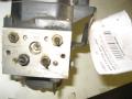 Kuva 2: abs hydraulikoneisto, BMW E39 540i Sed