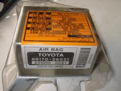 Kuva 1: air-bag keskusyksikk, Toyota Hiace 2.44 D Pitk