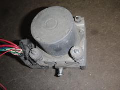 Kuva 1: abs hydraulipumppu, Fiat Stilo